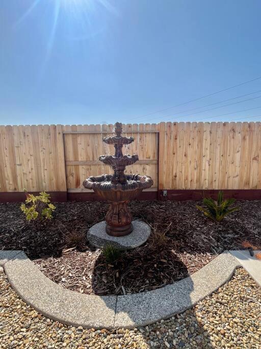 Brand-New, Beautiful & Stylish Home In Sacramento! Экстерьер фото